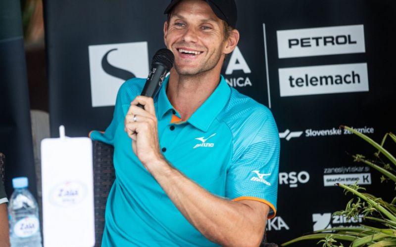 1565870764_tenis_rola.jpg