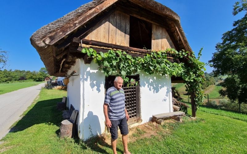 1662383695_sd-slamokrovec01.jpg