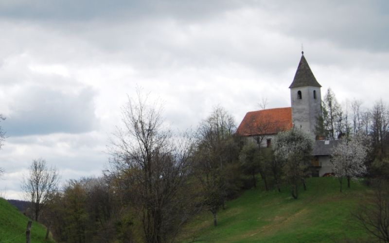 1478533167_mv-obnova_cerkve.jpg