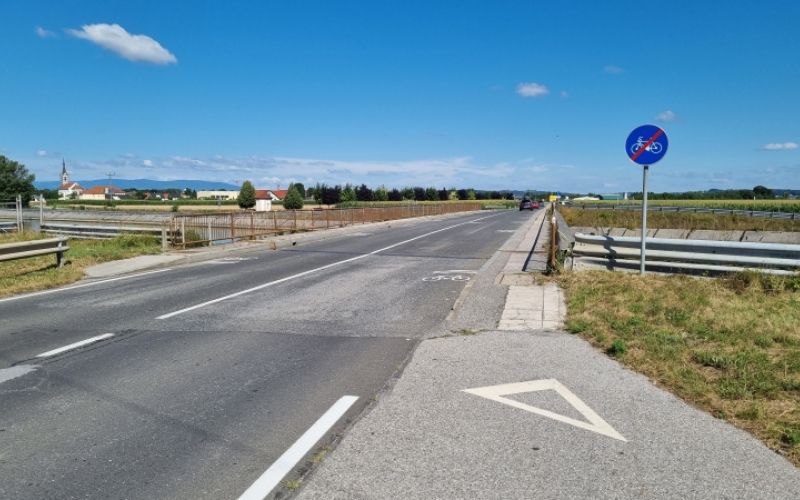 1659377065_ek_nesreca_markovci_1.jpg