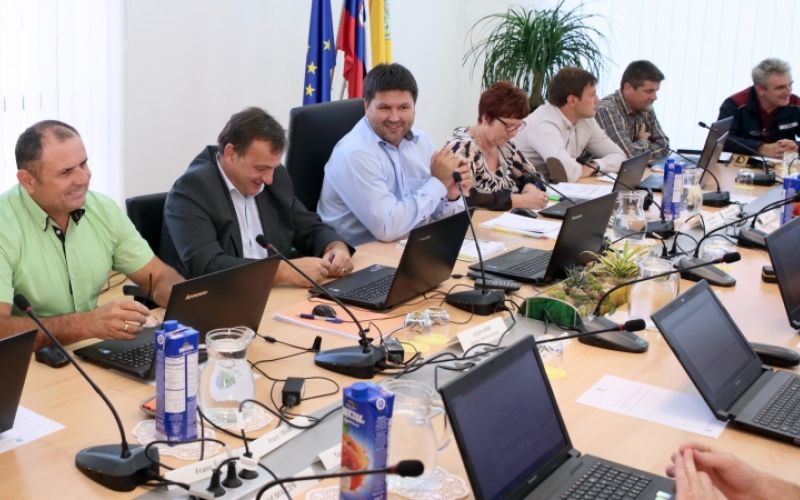 1475083549_cg_dornava_seja.jpg