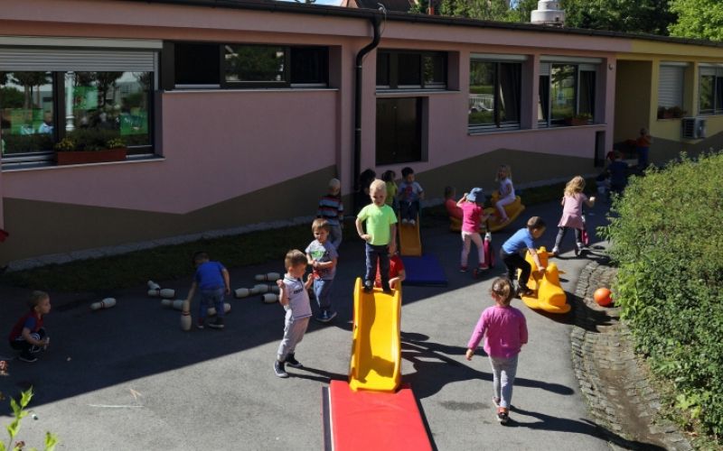 1505745070_cg_vrtec_vpis.jpg