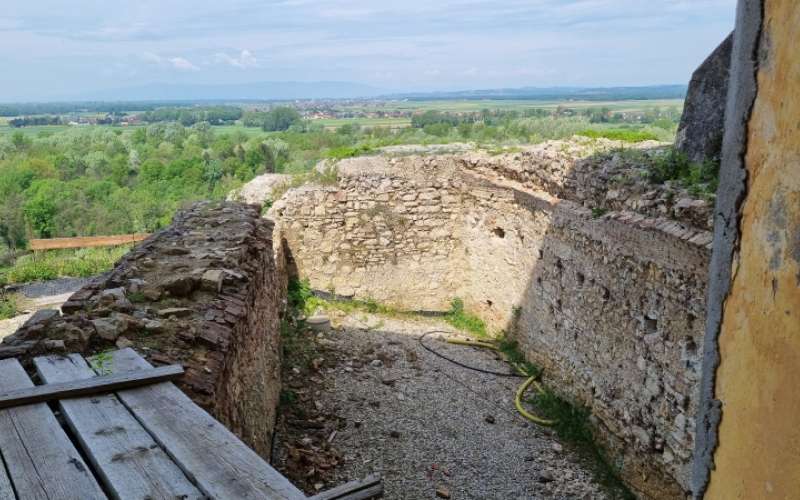 1686230946_ek_grad_borl_razstava_3.jpg
