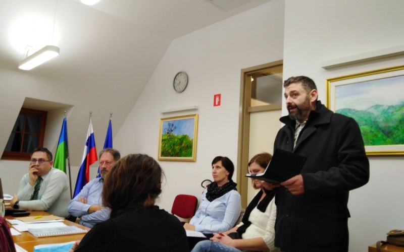 1576761733_mv-posta_makole.jpg