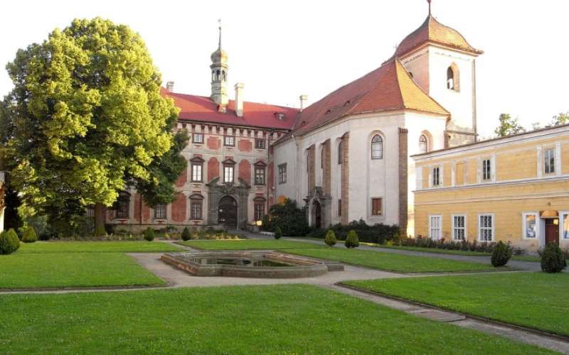 1632405847_grad_libohovice.jpg