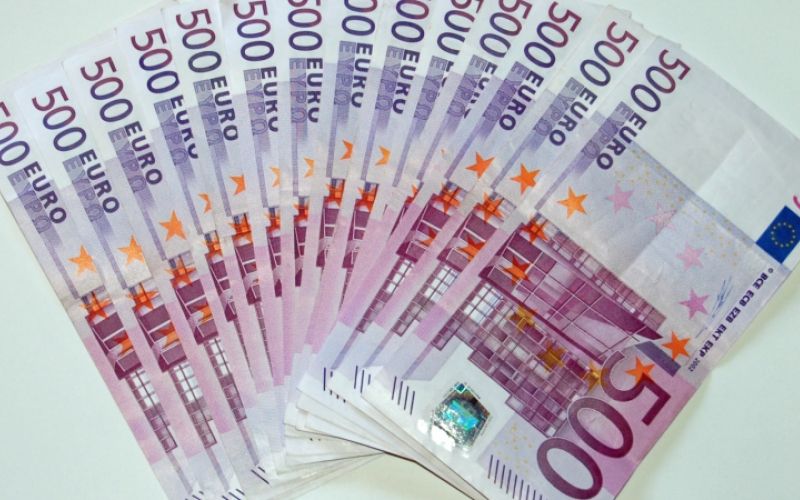 1479032241_euro.jpg