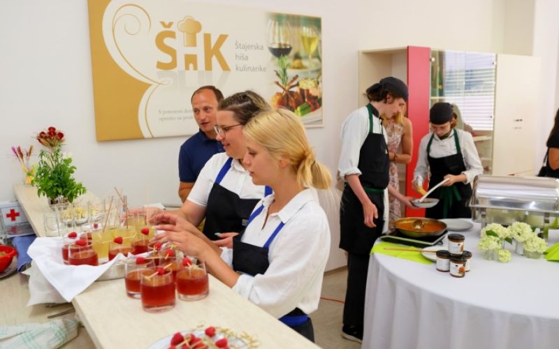 1656336162_cg_gastronom_ptuj.jpg
