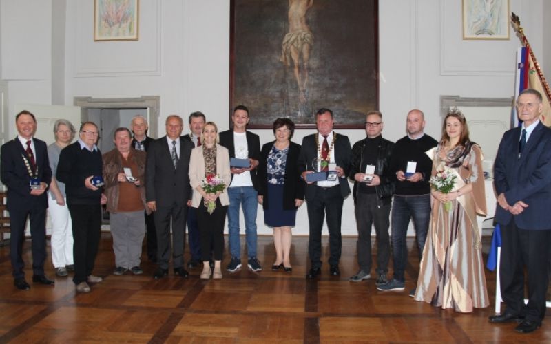 1650891847_mz_vino_ptuj.jpg