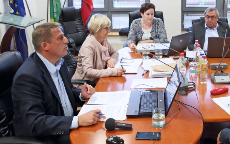 1493305155_cg_hajdina_seja.jpg
