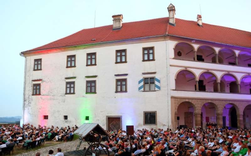 1678111203_cg_muzej.jpg