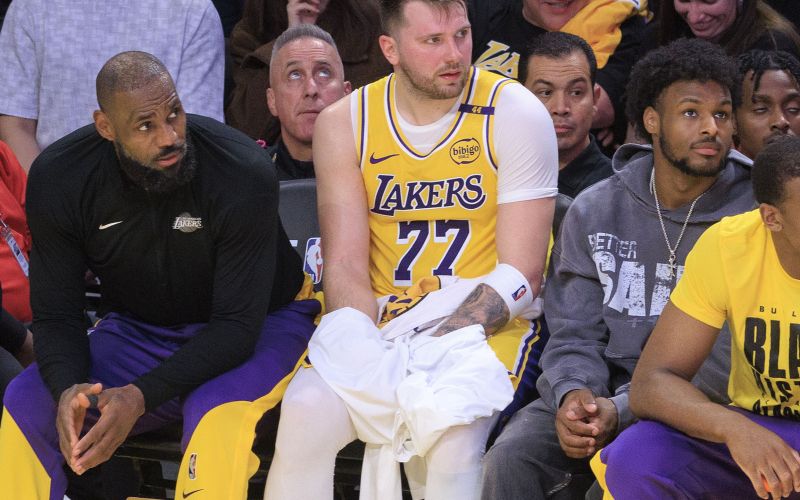 lebron doncic bronny.jpg