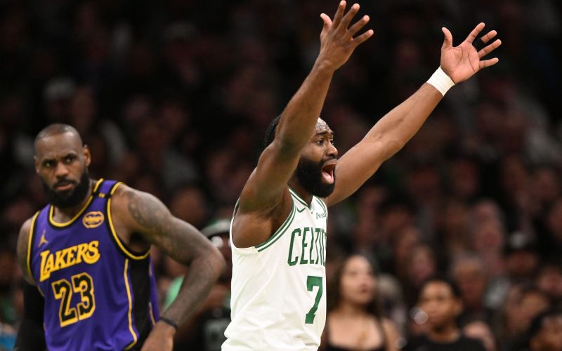 jaylen brown.jpg