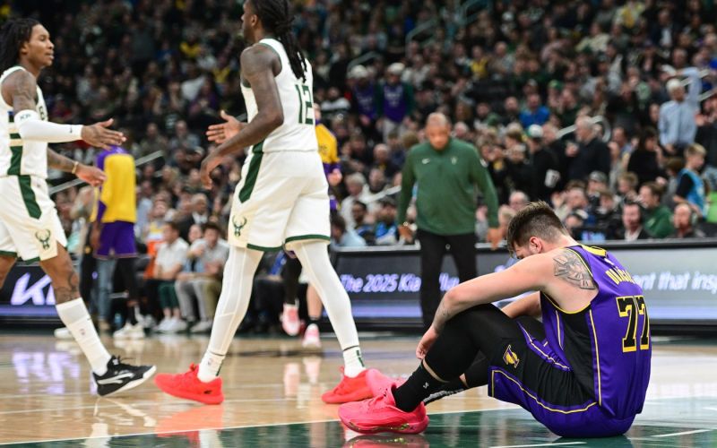 luka doncic lakers bucks pm.jpg