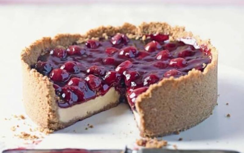 Češnjev cheesecake