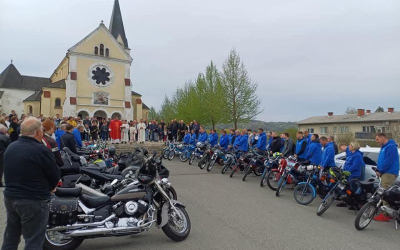tomos-riders-goricko, otvoritvena-voznja, blagoslov, tomos