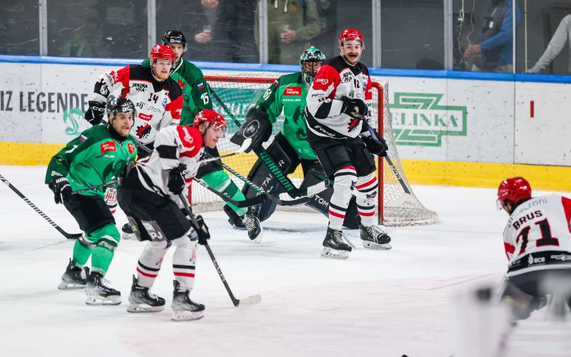 hokej olimpija jesenice hokej 25 af.jpg