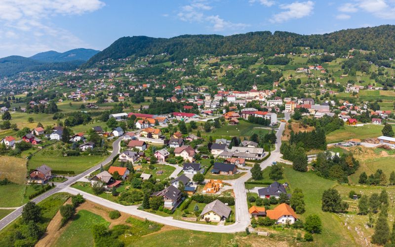 Semič Uroš Novina.jpg