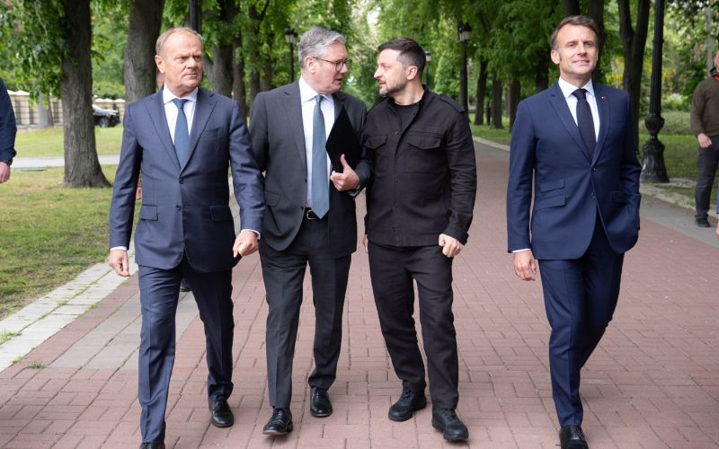 donald tusk, keir starmer, volodimir zelenski, emmanuel macron.jpg