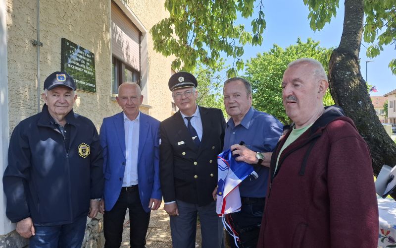 salovci, policijsko-veteransko-drustvo-sever-za-pomurje, spominska-plosca