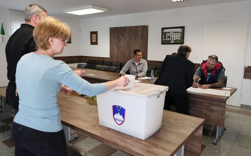 referendum 2025, volišče.jpg