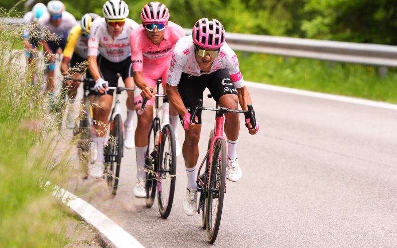 giro (2).jpg
