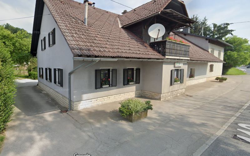 Bar_Groselj.png
