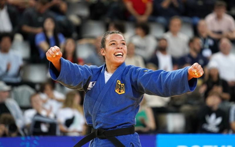 alina bohm.jpg