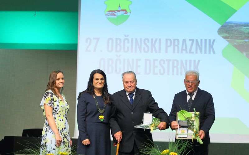 cg_destrnik_praznik.jpg