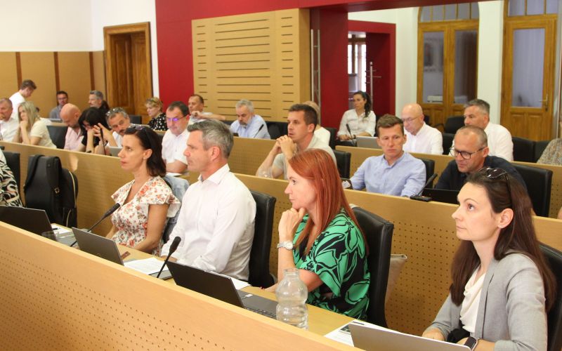 seja-obcinskega-sveta-mestne-obcine-novo-mesto, proracun