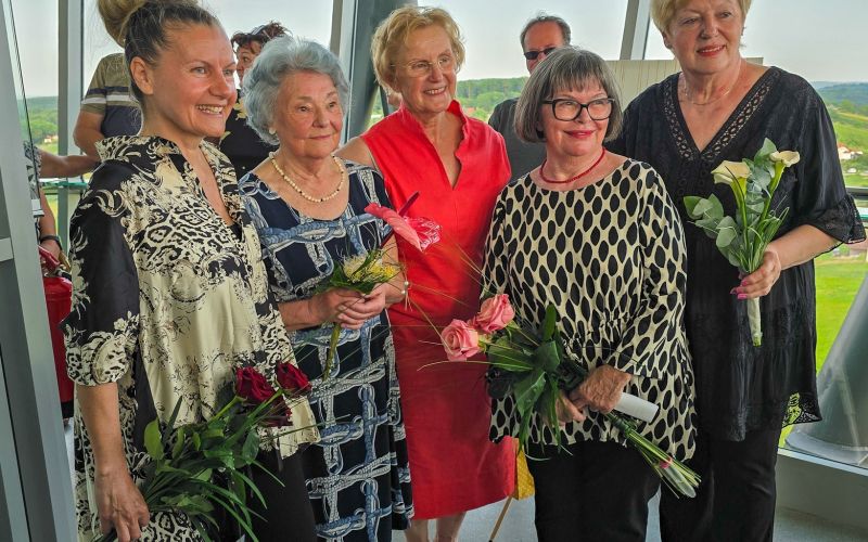 vinarium-lendava, razstava, dih-poletja, marija-grah-sofronievski