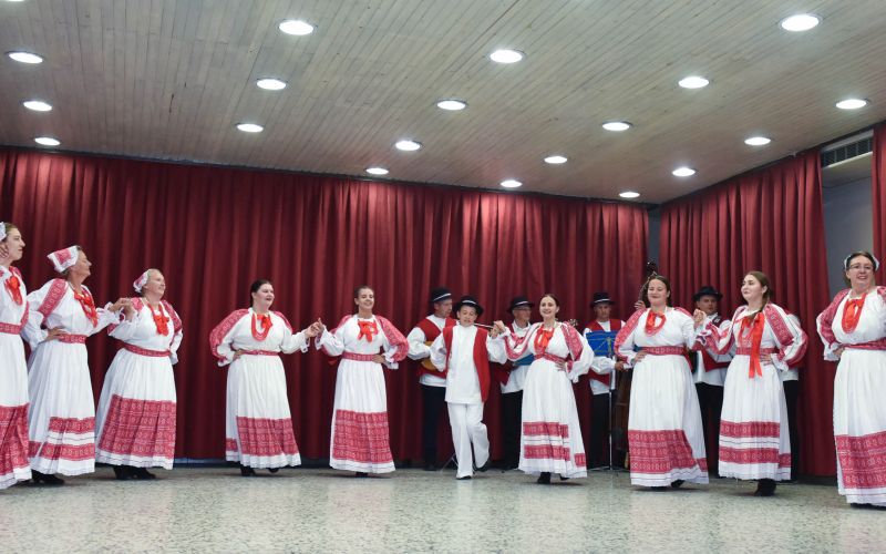 peli-in-plesali-so-jih-mati-moja, ktd-moscanci