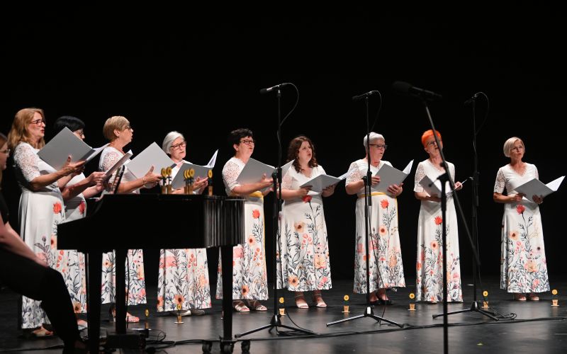 murska-sobota, koncert-vokalne-skupine-žarek