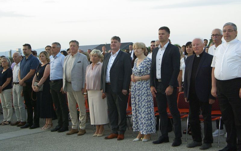 akademija, sentjernej, dan-drzavnosti