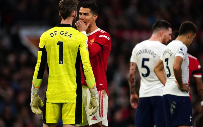 ronaldo de gea united.jpg