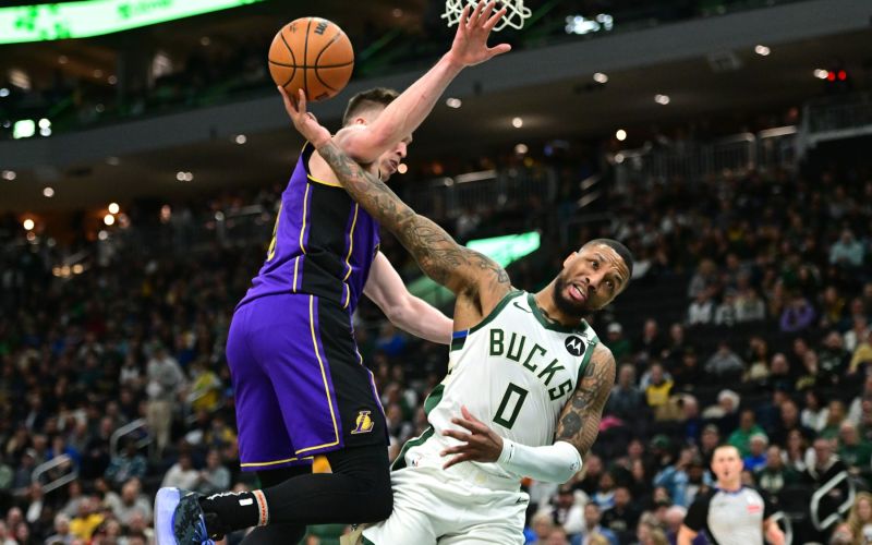 lillard.jpg