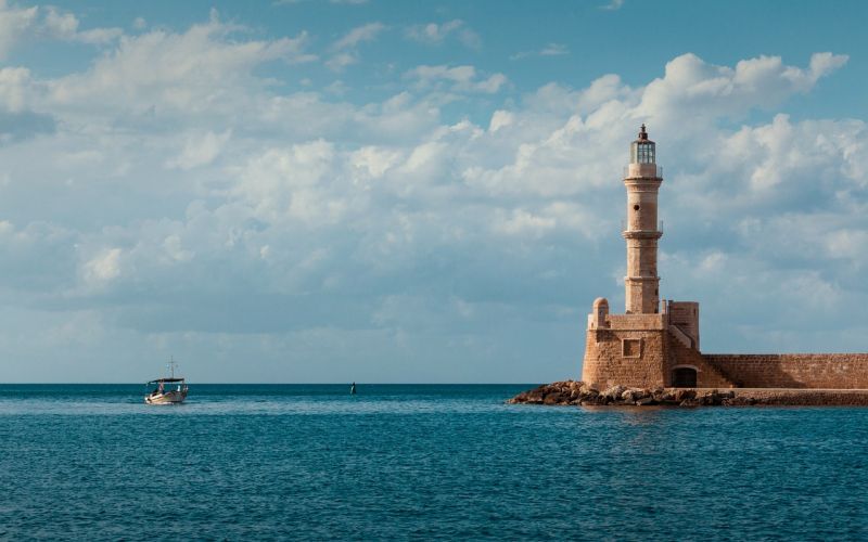 lighthouse-2104591_1280.jpg