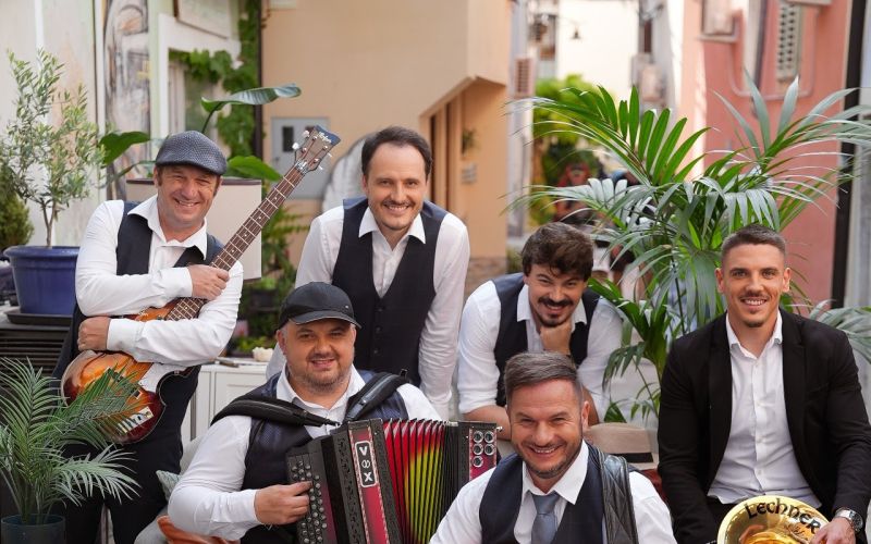 Nova polka Modrijanov, napoveduje nov album