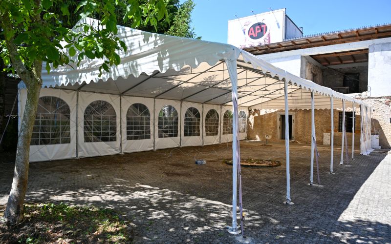 Novomeška tržnica - Nadomestna lokacija - Prešernov trg 1.jpg
