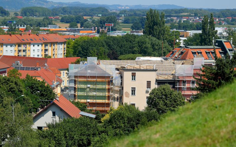 cg_fasada_ue_ptuj.jpg