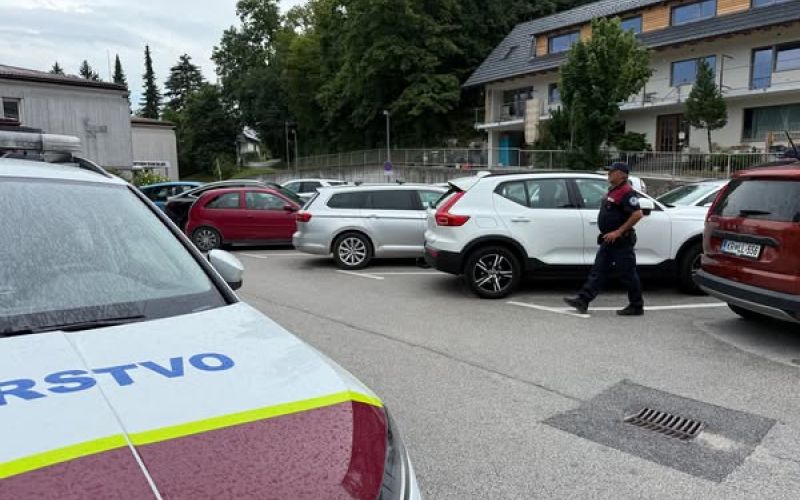 bled, zdravstveni-dom, parkirisce