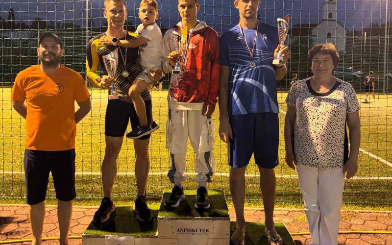 Aninski tek - zmagovalci 5 km_SPLET.jpg