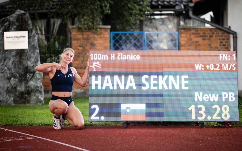 hana sekne.jpg