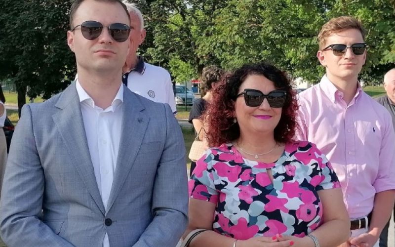 d28_druzabnahribarjevi.jpg