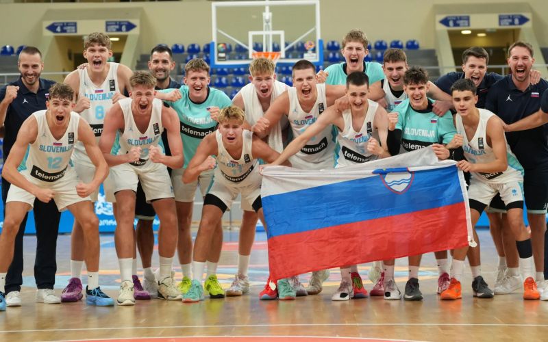 slovenija u16.jpg