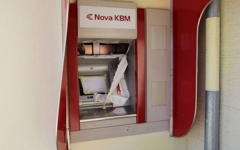MZ Bankomat (1).JPG