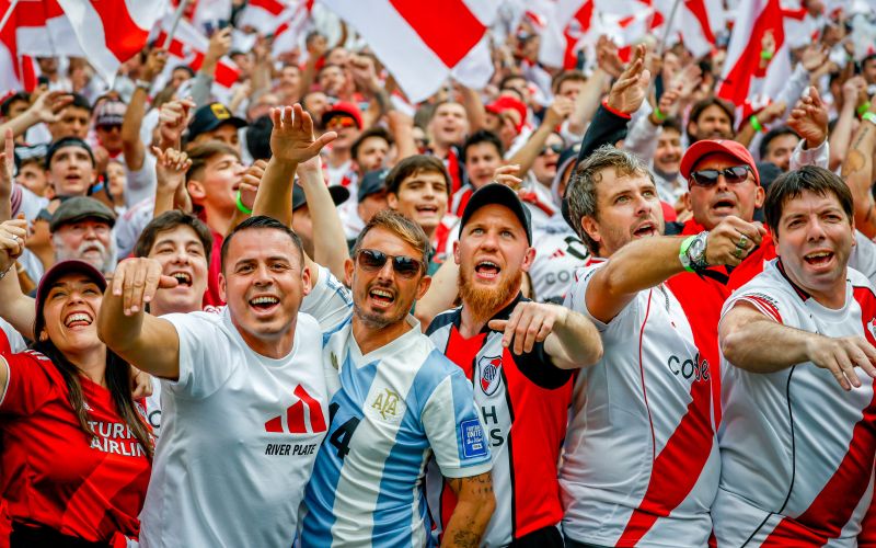 river plate.jpg