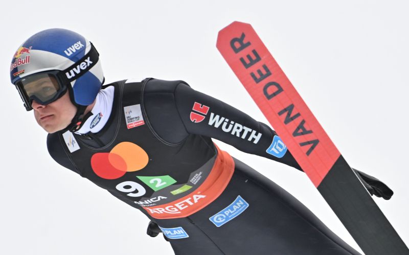 andreas wellinger.jpg