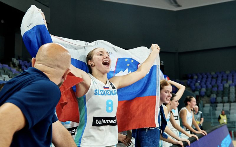 zenska kosarkarska reprezentanca u16 .png