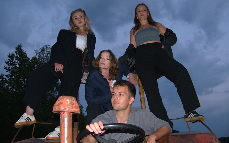 glasbena-skupina-frishki