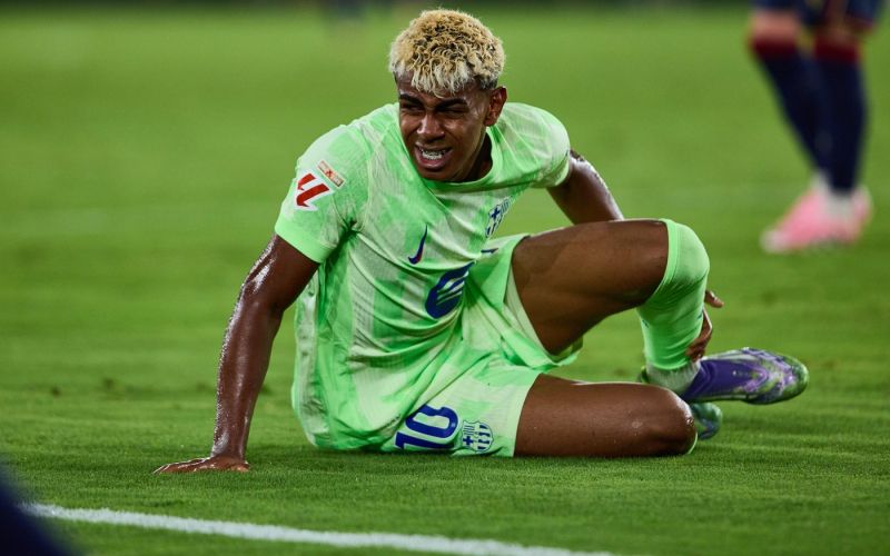 yamal barcelona.jpg